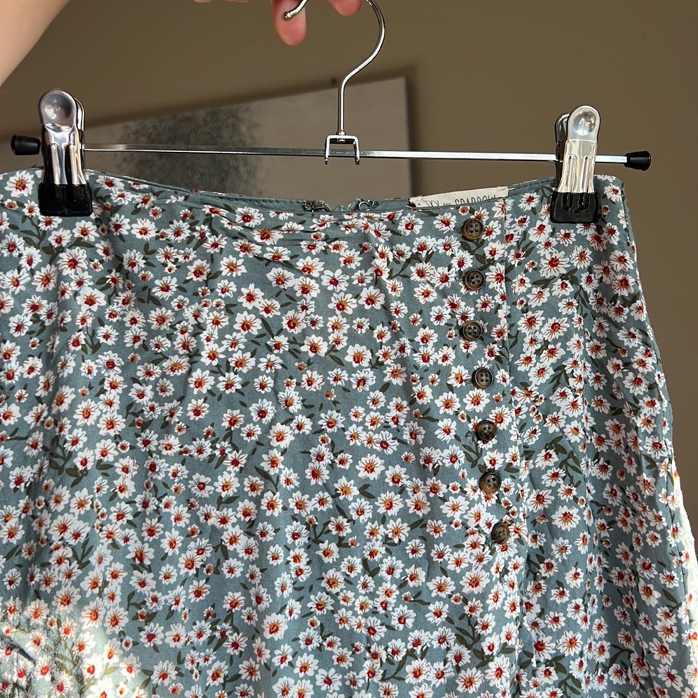Blue floral mini skirt